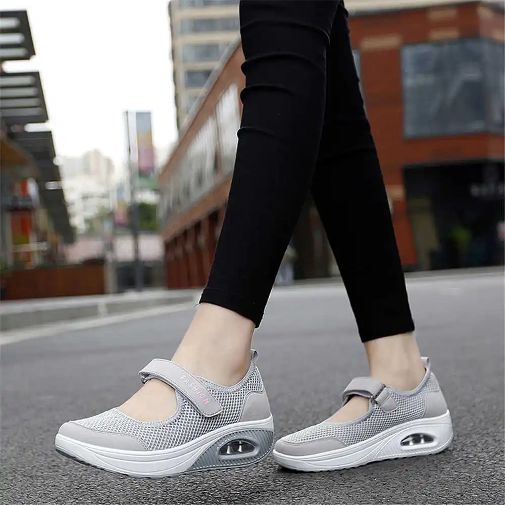 Luxury Lifestyle Lounge - Baskets Colorées Demi-Saison pour Homme, Patins