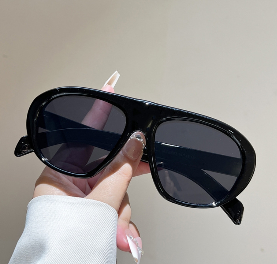 Nouvelles Lunettes de Soleil P - Luxury Zone avis et prix